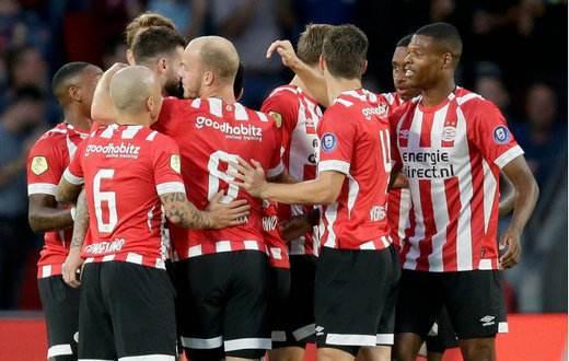 试图化解对 试图化解对