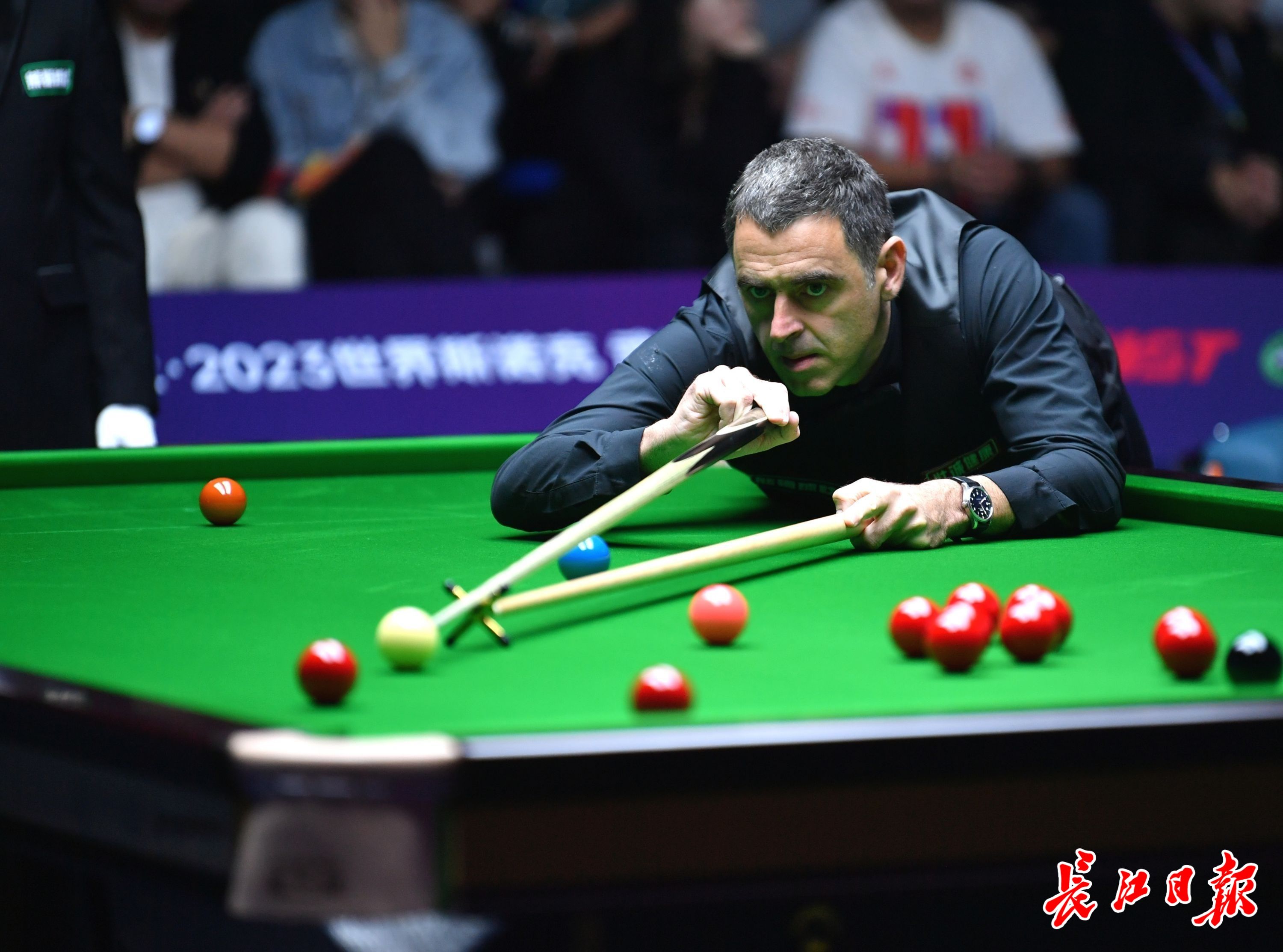 同台竞技 同台竞技