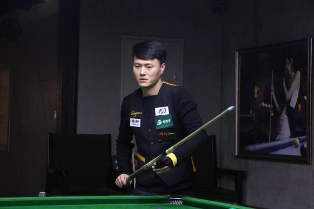 巴萨通过签 巴萨通过签