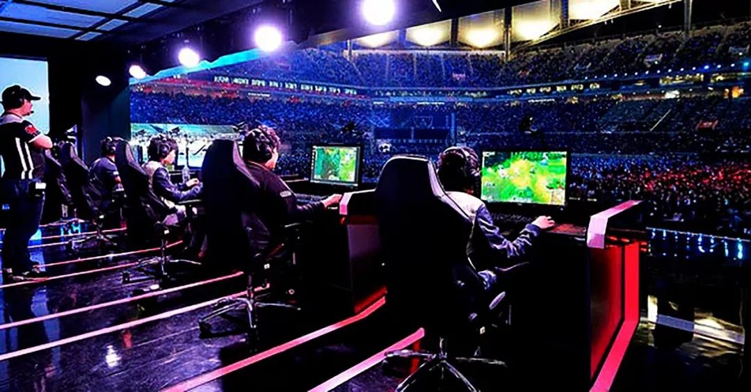 的表现无疑 的表现无疑