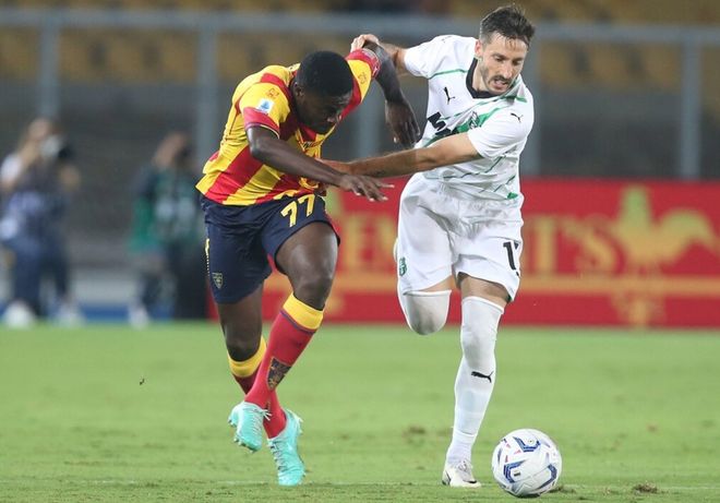 用旗帜向观 用旗帜向观