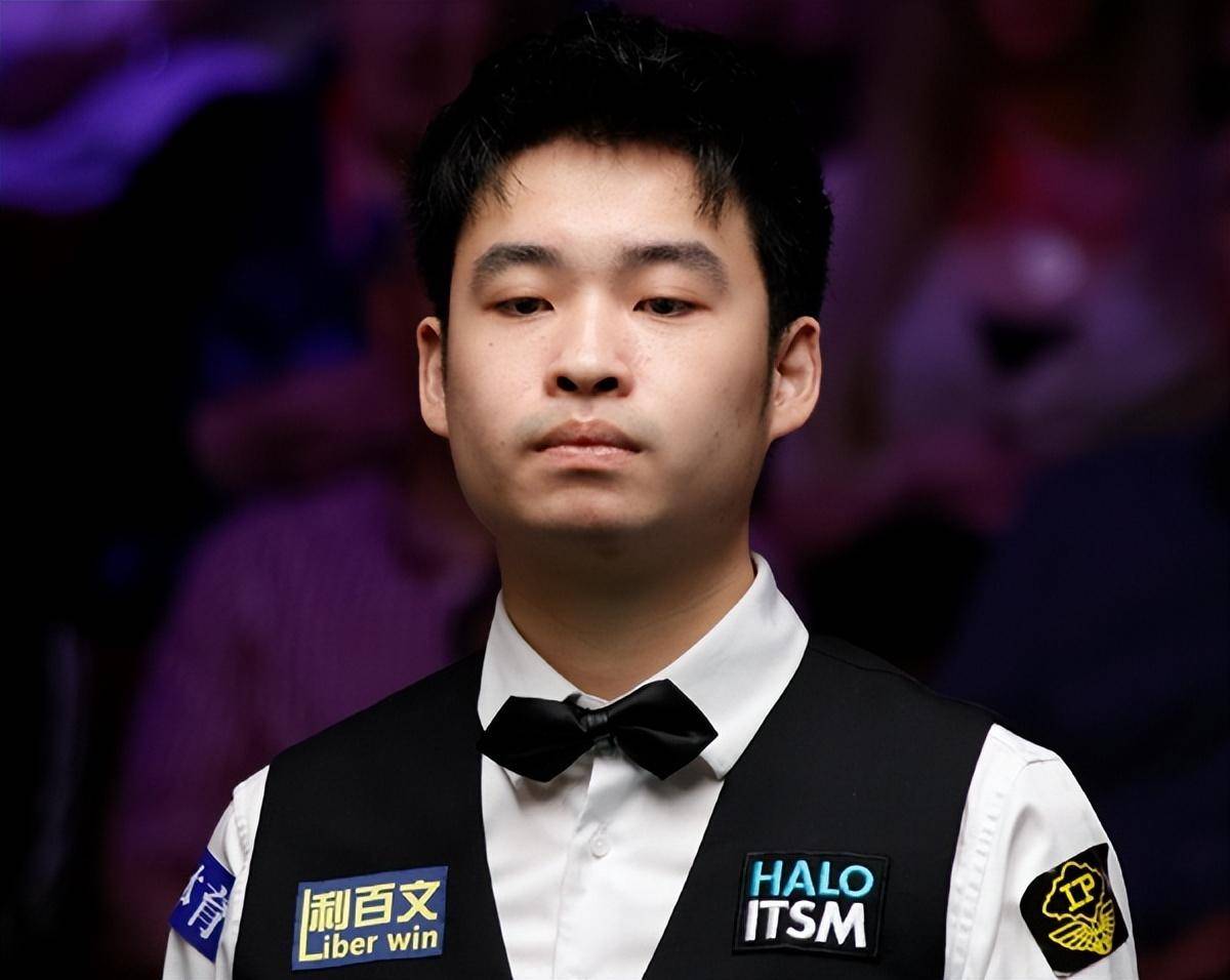 希罗在赛后 希罗在赛后