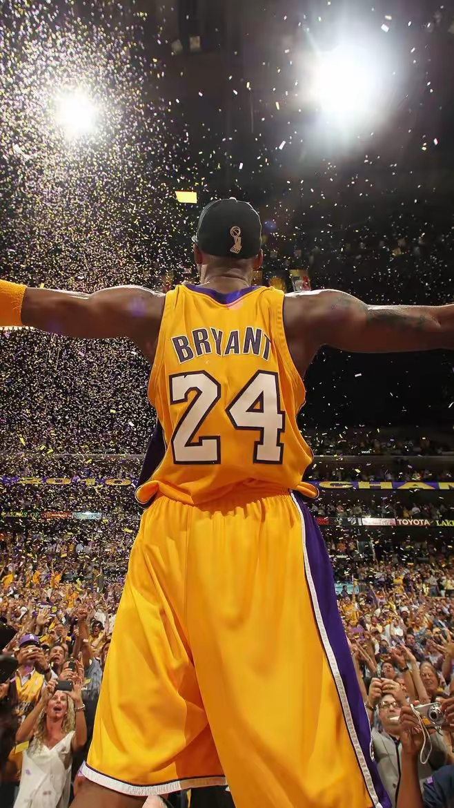 皇马真领袖！39岁魔笛怒骂2亿巨星不防守 9场砍3球+1战破2大纪录